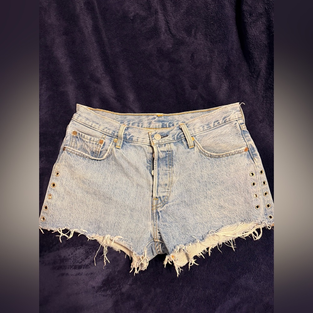 Levi’s 501 501s High Waist Cutoff Shorts Grommets Y2K W29 Western wear 29 Waist